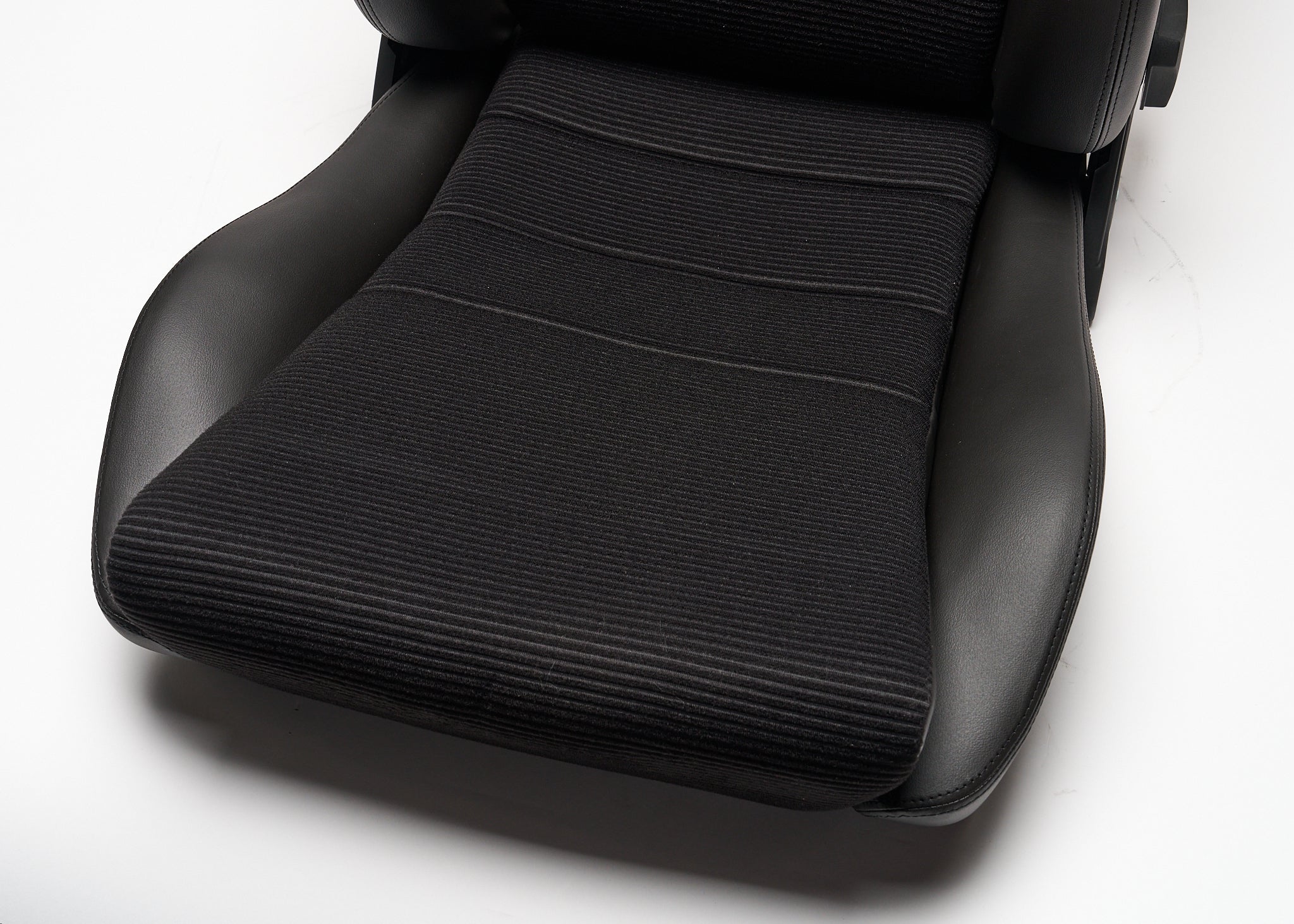 Sportline F - Round Headrest