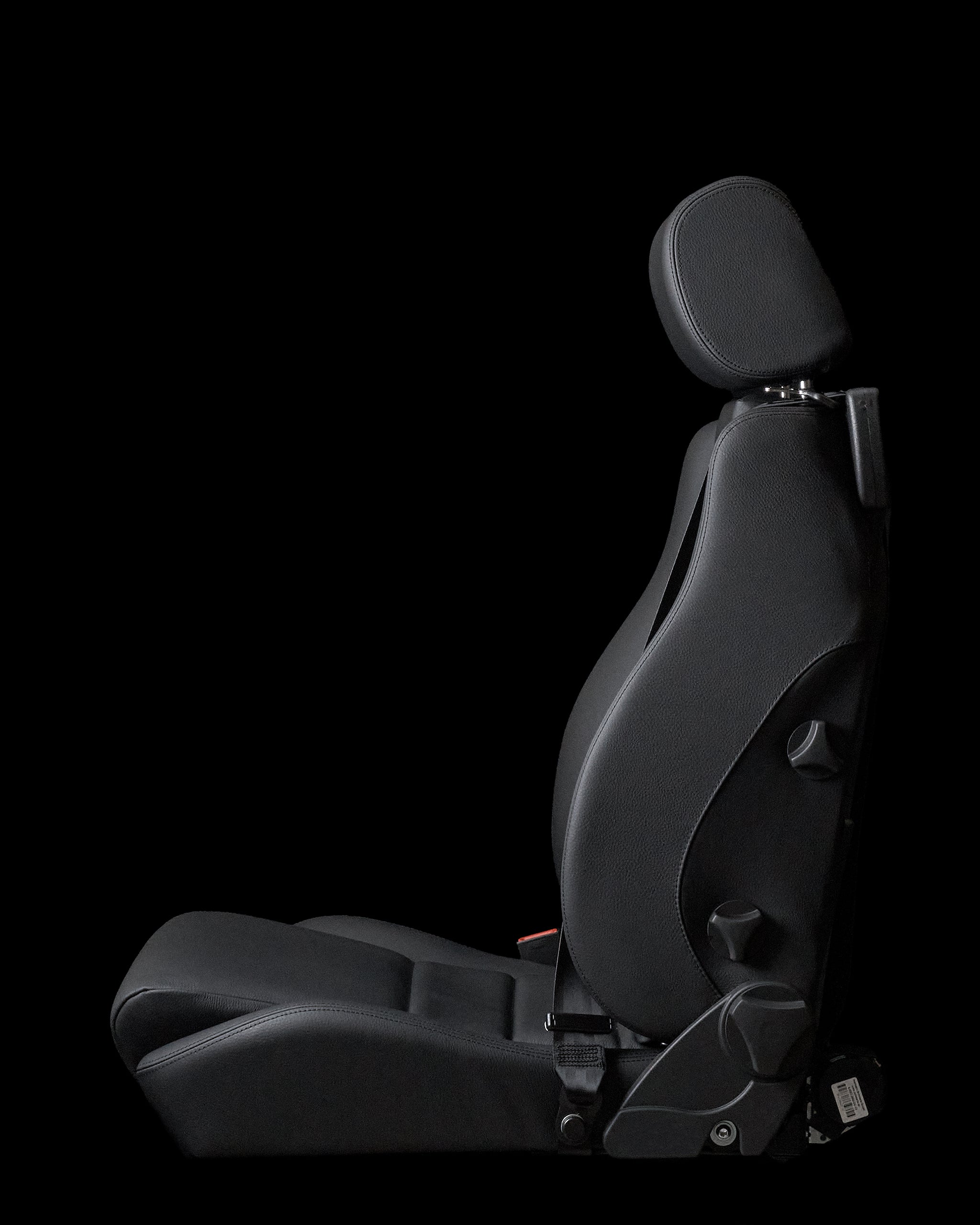 Vario F with Integrated Seatbelt