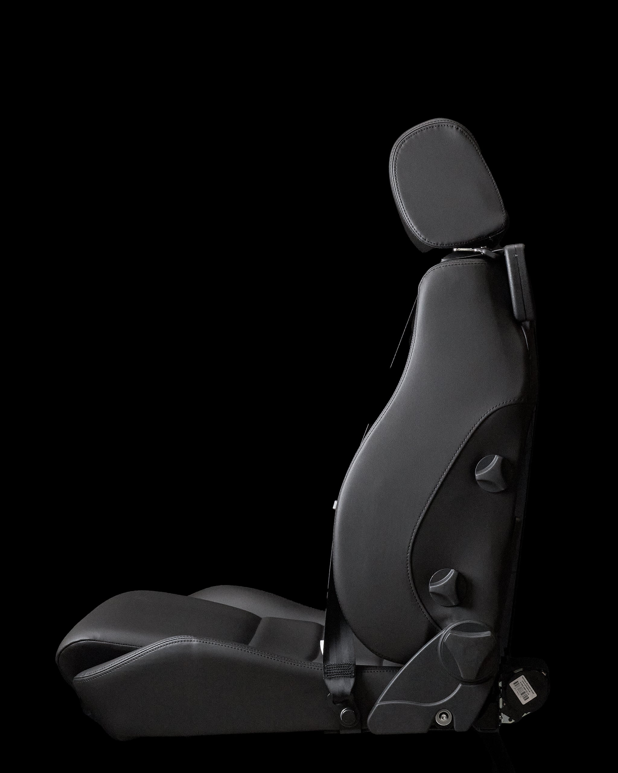 Vario F with Integrated Seatbelt