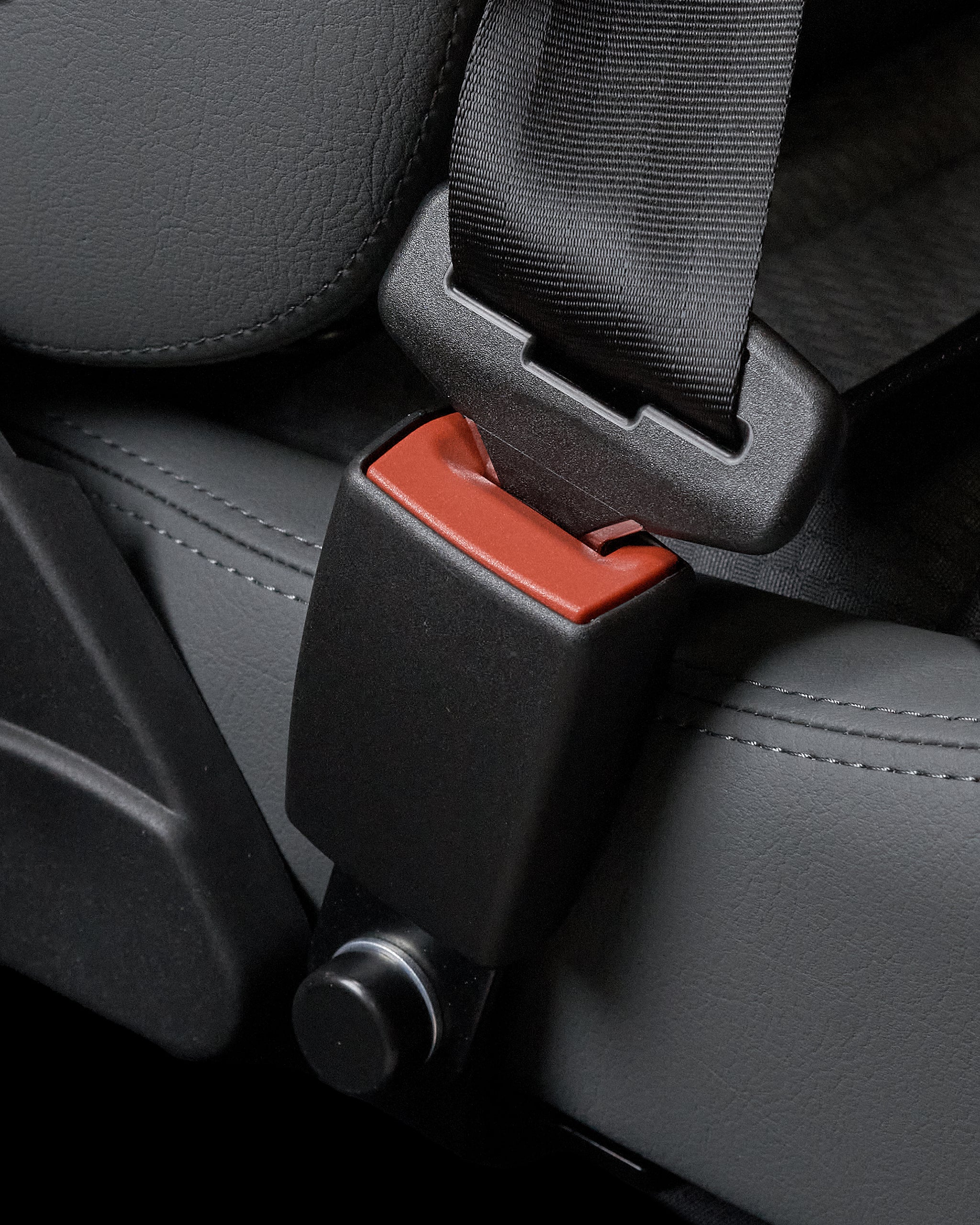 Vario F with Integrated Seatbelt