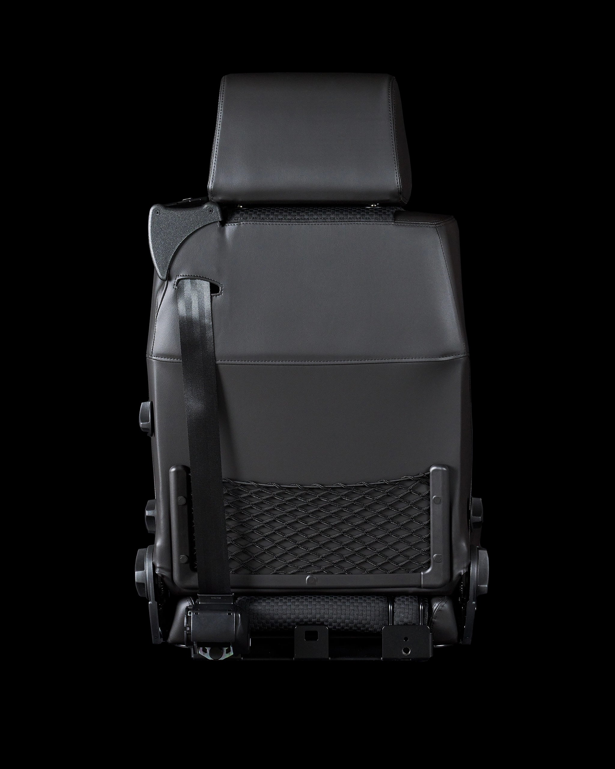 Vario F with Integrated Seatbelt